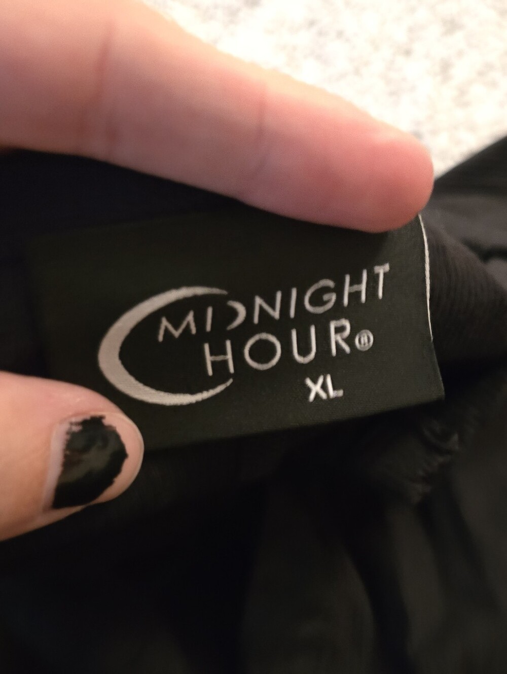 NWOT Midnight Hour XL Black Ribbed Henley Top - Picture 3 of 3
